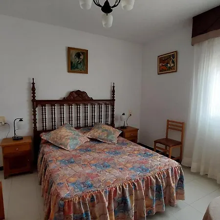 Villa En Bord De Avec Piscine Privee Et Jardin A L'ametlla De Mar, Costa Dorada - Es-221-1