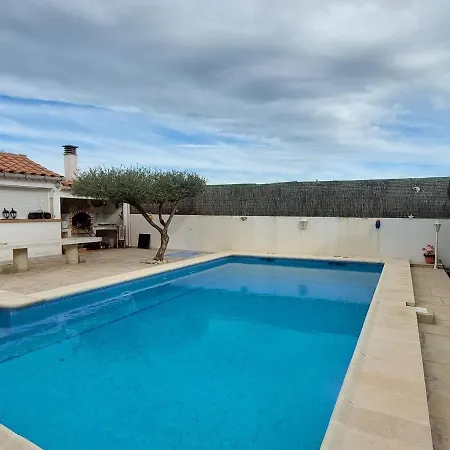 En Bord De Avec Piscine Privee Et Jardin A L'ametlla De Mar, Costa Dorada - Es-221-1 *
